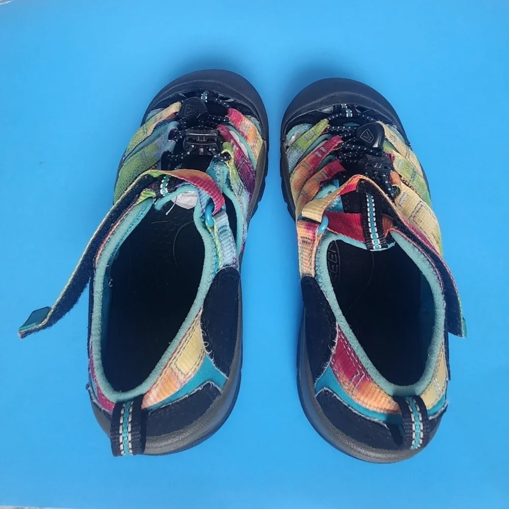 Keen Newport H2 Rainbow Tie Dye Sport Sandals Size 2 Hiking Water Kids.